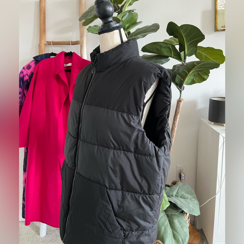 Zara Black Color Block Dual Texture Puffer Vest - image 4